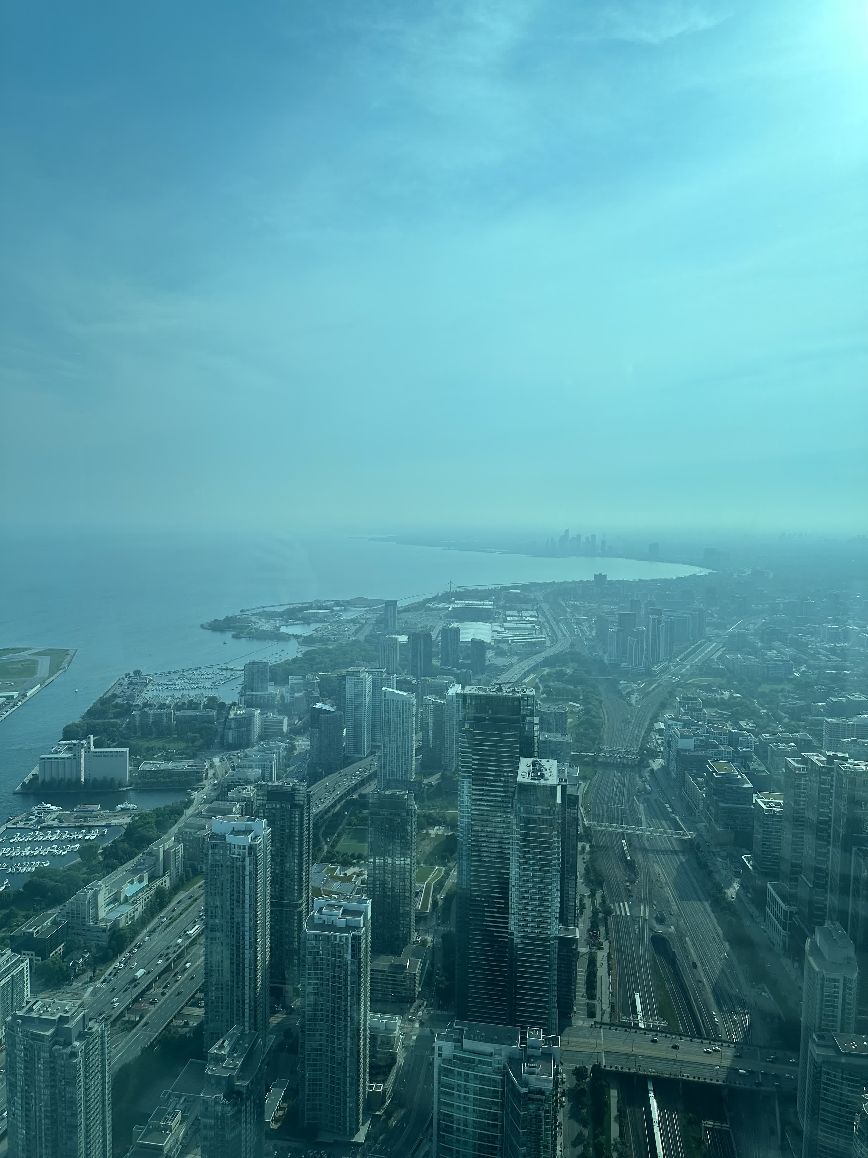 The Toronto waterfront seen from the CN Tower